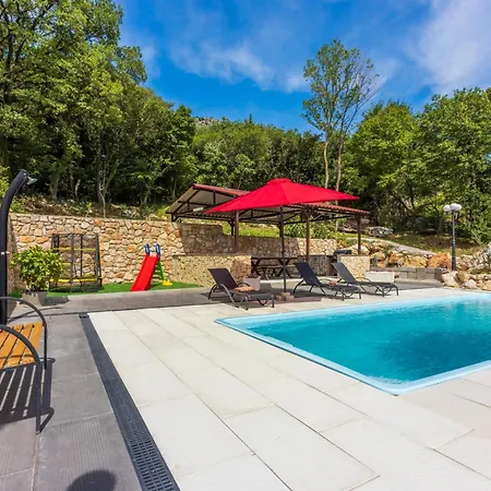 Mera 아파트 브리비르