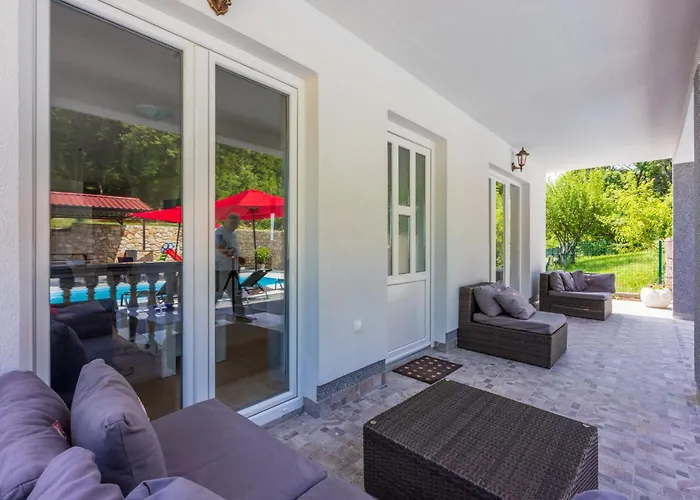 Mera * Bribir (Primorje-Gorski Kotar)